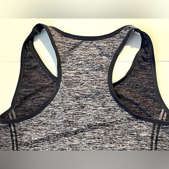 Disbest Gray Athletic Yoga Exercise Quick Dry Tank Top Women’s Size Medium - Picture 12 of 13